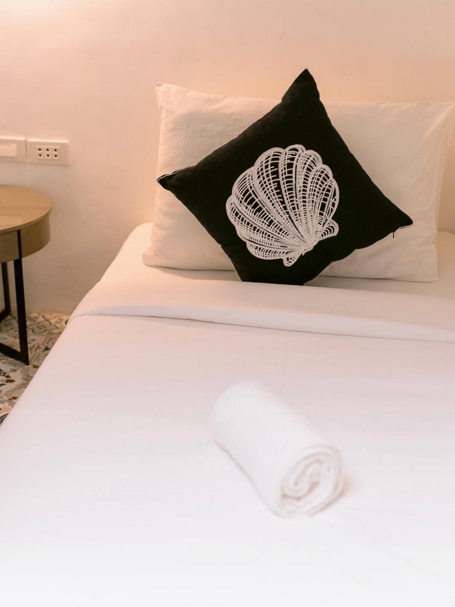 J Boutique Hotel El Nido Managed By H Hospitality Group Экстерьер фото